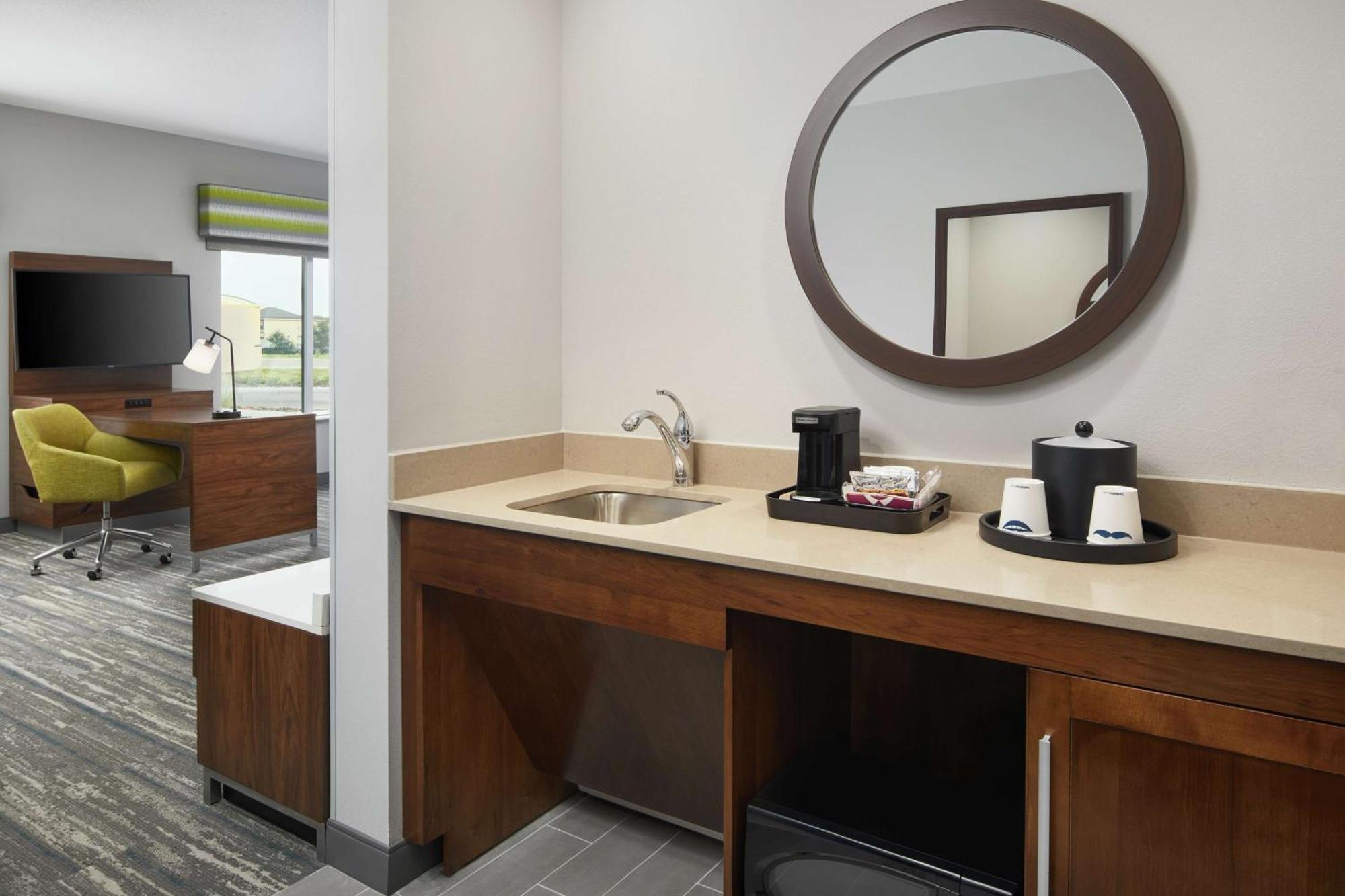 Hampton Inn Odessa Trinity Exterior foto
