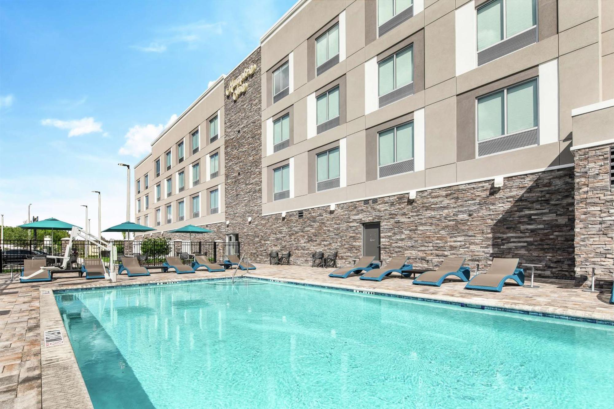 Hampton Inn Odessa Trinity Exterior foto